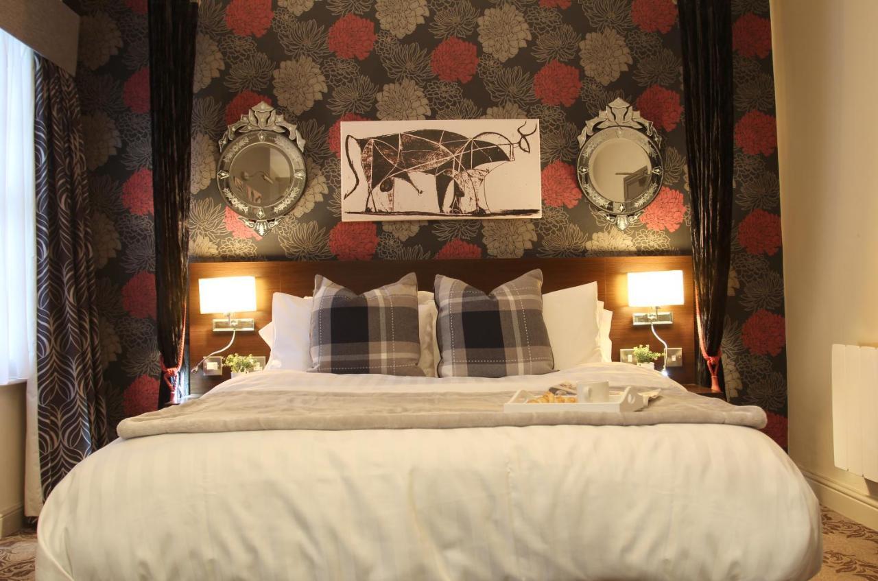 The Bull Hotel 스토니스트랫포드 외부 사진